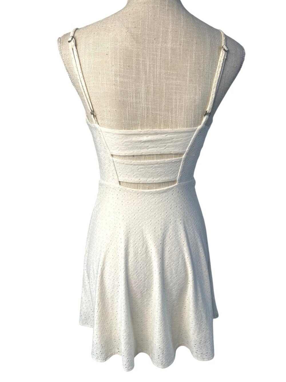 Eyelet Sundress W/Adjustable Spaghetti Straps & Sweetheart Neckline XS - Picture 2 of 7